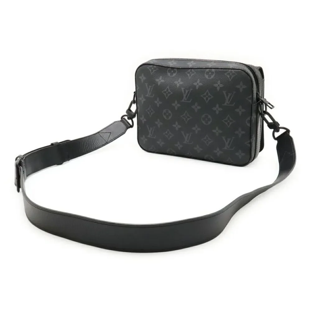 LOUIS VUITTON delivery duty